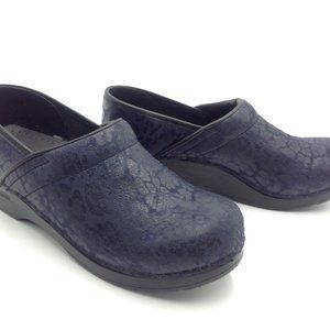 Sanita Dark Blue Embossed Leopard Print Clog